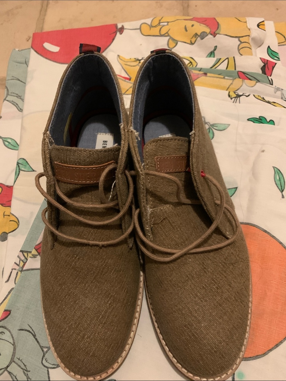 Ben Sherman Olive Canvas Chukka Boots
